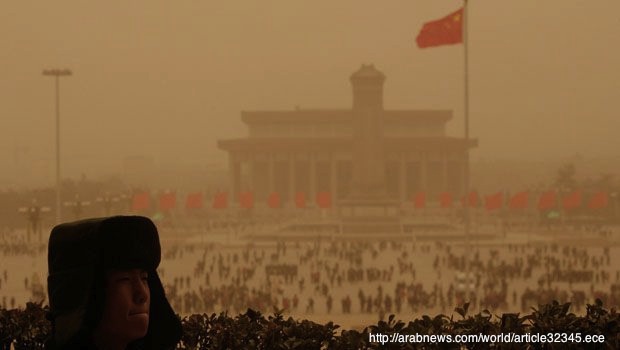 The sandstorm in China moves into Beijing.