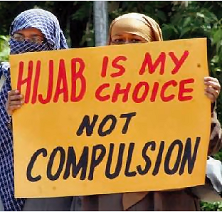 muslim_women_supporting_the_hijab